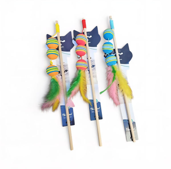 Imagen de Juguete gato varilla con bolitas y plumas
